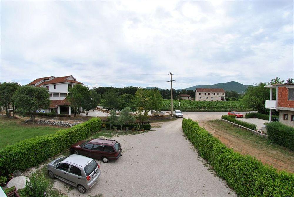 Pansion Ivanka Barac Međugorje Εξωτερικό φωτογραφία