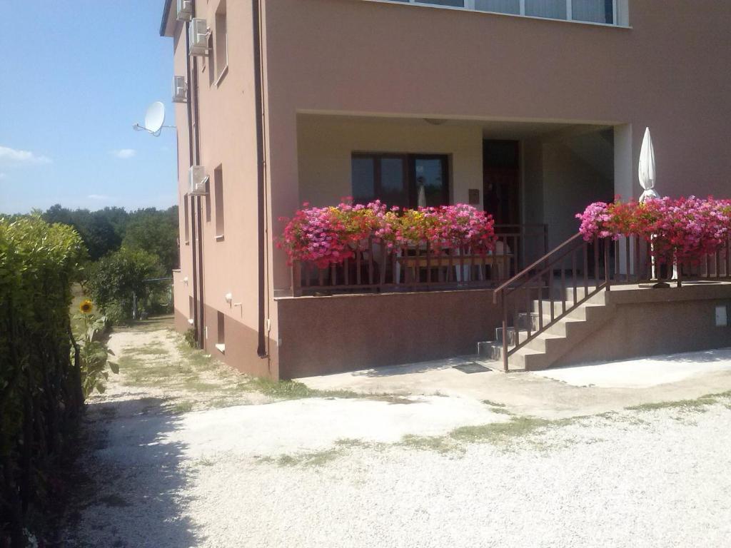 Pansion Ivanka Barac Međugorje Εξωτερικό φωτογραφία